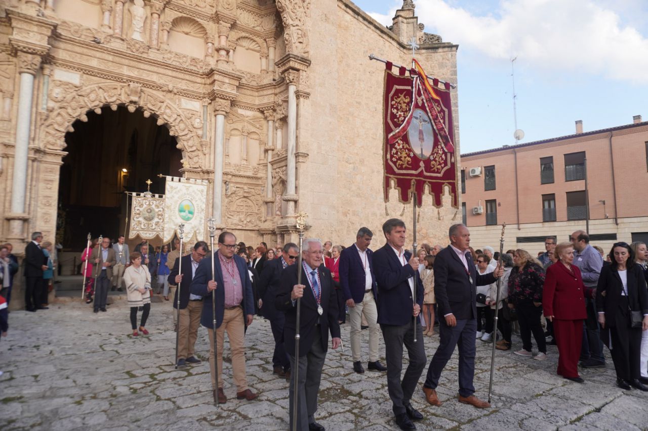 La Hermandad de la Vera Cruz festejó su 400 aniversario (Torrijos)