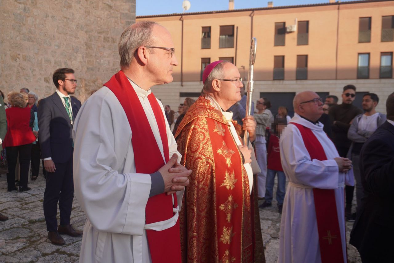 La Hermandad de la Vera Cruz festejó su 400 aniversario (Torrijos)