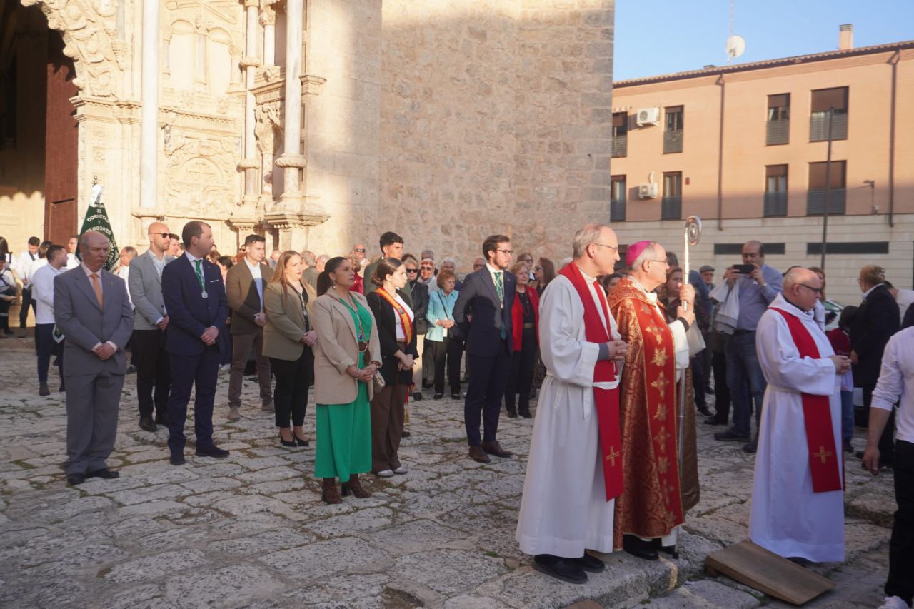 La Hermandad de la Vera Cruz festejó su 400 aniversario (Torrijos)