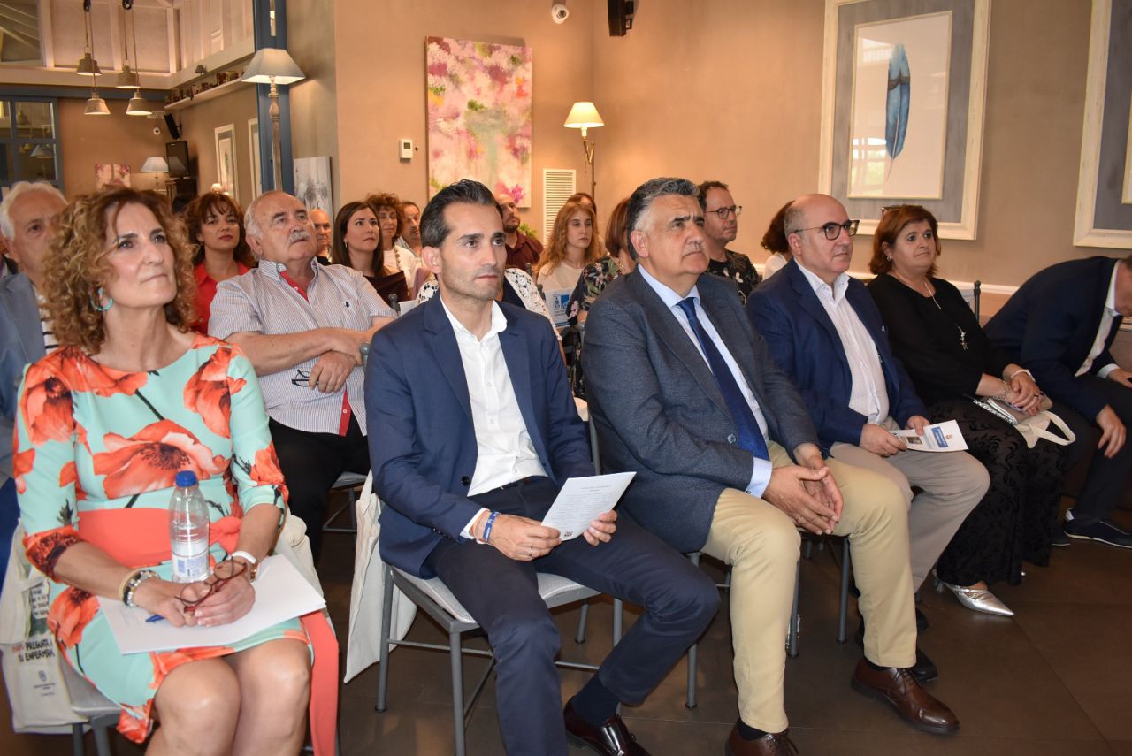 El Colegio de Enfermería de Toledo otorga el Reconocimiento Enfermero 2025