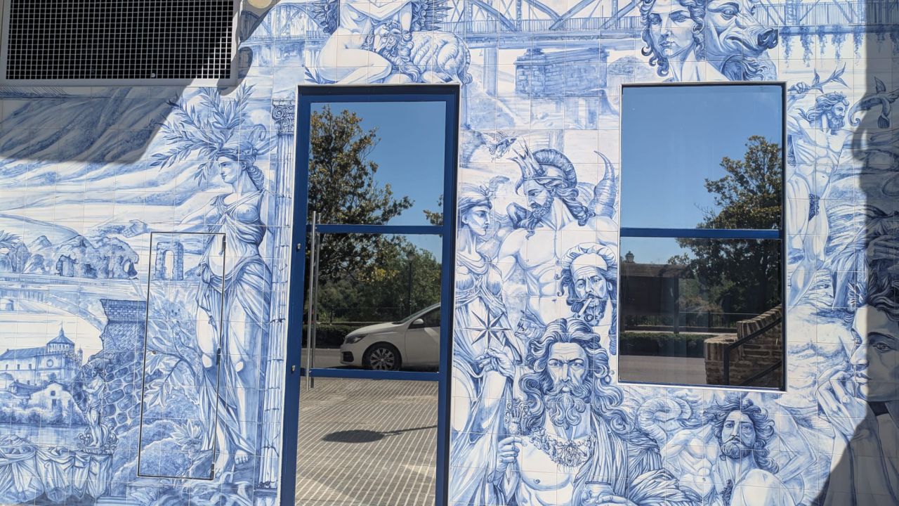 Raíces mural cerámico Talavera 