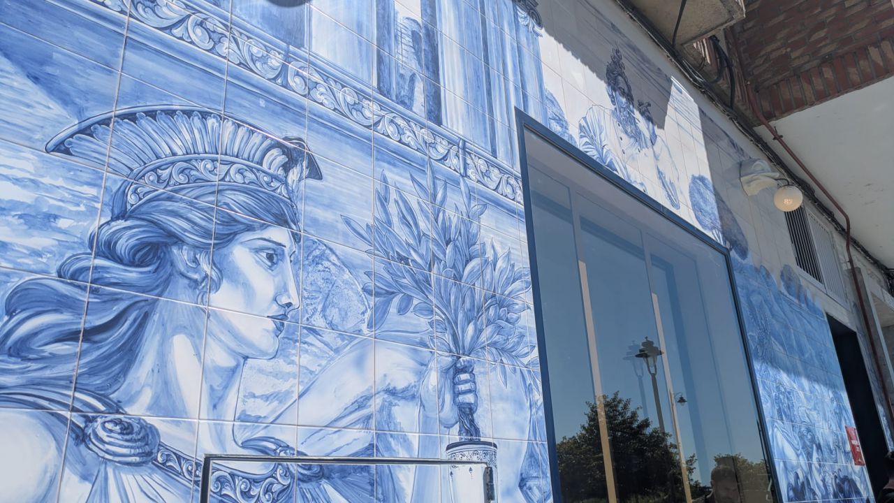Raíces mural cerámico Talavera 