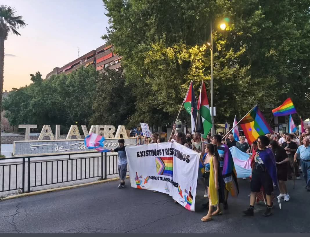 Manifestación Orgullo LGTBI Talavera 