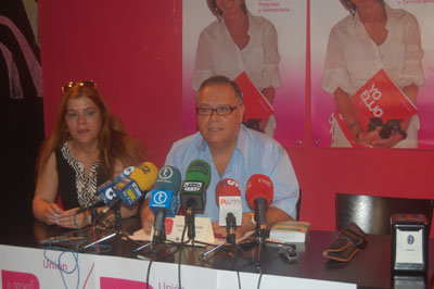 Hernández también considera que las dos ferias deben unificarse. (Foto: F.P.)