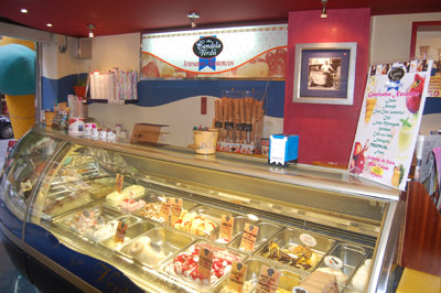 Los helados siguen siendo uno de los atractivos gastronómicos del verano en Talavera. (Foto: E.R.)