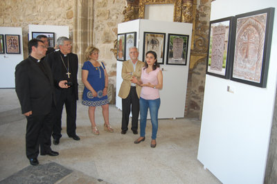 La muestra está enmarcada dentro de la programación cultural del VIII centenario del templo. (Foto: Carlos Granda)