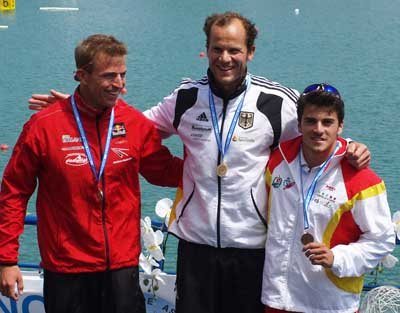 El talaverano con la medalla de bronce en Zagreb la pasada semana. (Foto: LA VOZ DEL TAJO. )