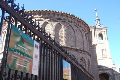 La Escuela Taller sigue trabajando en el acondicionamiento del templo talaverano. (Foto: Carlos Granda)
