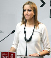 Maestre: “Urgimos a Rajoy y Cospedal para que apoyen la iniciativa del PSOE que frenaría la sangría de los desahucios”