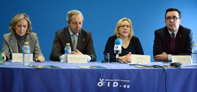 La OID sigue un año más apoyando la Semana Santa habilitando un palco para personas con discapacidad