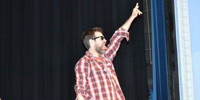 El cómico Quequé regala risas en el Teatro Victoria