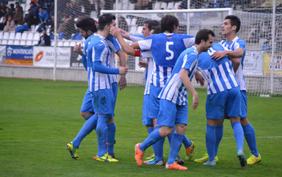 Tres puntos del CF Talavera para acechar el liderato