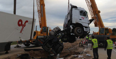 Accidente de un camión la pasada semana en la A-5