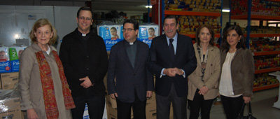 Más de 7.500 pañales y 160 kilos de leche maternizada recogidos en la campaña del COF de Talavera