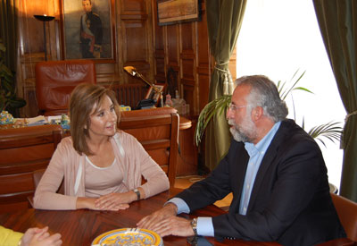La consejera de Fomento informa que la carretera que une Talavera con Segurilla se finalizará este año