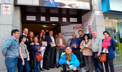 El PSOE inaugura la oficina del candidato para poder informar a los ciudadanos sobre su programa electoral