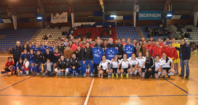 El fútbol sala de la comarca se unió en el Torneo Benéfico de Navidad para Cruz Roja