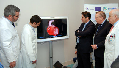 Echániz inaugura un nuevo TAC en el 40 aniversario del Hospital de Talavera