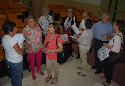 Los afectados de la Cooperativa de Parrillas buscan amparo en la Junta de Comunidades