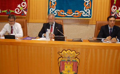 Ramos se compromete a volver a reunirse con la oposición para los temas importantes de Talavera