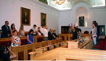 El Pleno municipal acepta la renuncia de Jesús Nicolás e inicia los trámites para la toma de posesión de la nueva concejala