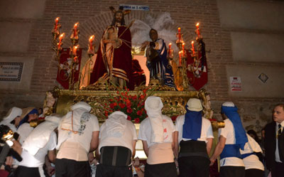 Los talaveranos arropan al Jesús de la Sentencia en la 'madrugá' del Viernes Santo