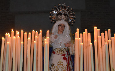 Los talaveranos arropan al Jesús de la Sentencia en la 'madrugá' del Viernes Santo
