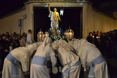 La Plaza del Pan vuelve a escenificar la Resurrección de Jesús en el final de la Semana Santa