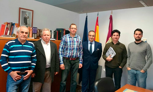 La Junta recibe el plan de recuperación del Mausoleo de Las Vegas