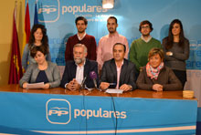 Gregorio: 'El esfuerzo de los gobiernos de Rajoy y Cospedal ha conseguido que haya 200.000 jóvenes menos en paro que al inicio de la legislatura'