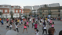 Exitosa jornada de zumba en la céntrica Plaza de la Constitución de Gamonal