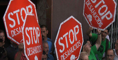 El Tribunal de Justicia de la UE paraliza los desahucios en España al considerar la ley abusiva