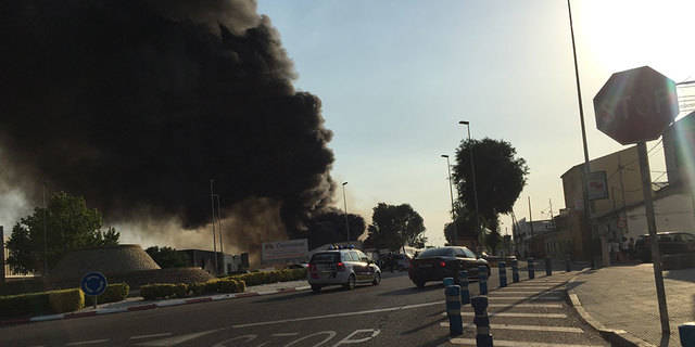 Peligroso incendio a las afueras de Talavera de la Reina (VIDEO)