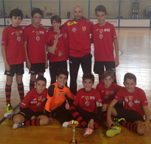 Buen Torneo de Reyes para la EFS Joan Linares