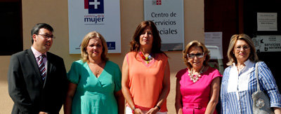 Mar España: “El Gobierno regional está dando prioridad a las mujeres que más lo necesitan para lograr una igualdad real”