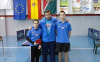 Jugadores del NYC-SERMA TM Talavera en el Torneo Solidario de Navidad celebrado en Torrijos