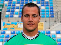 El Talavera ficha al meta Kike Reguero