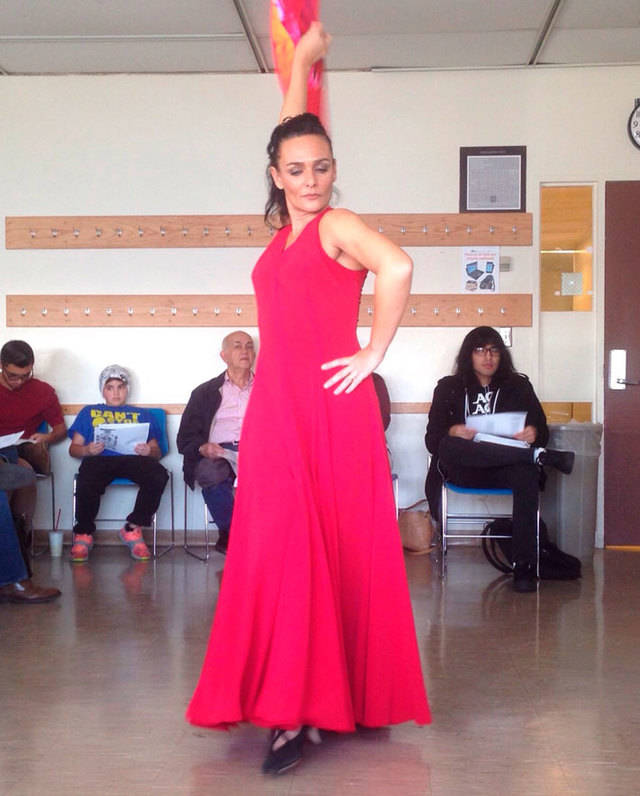 Sara Ballesteros interpreta poesía mediante la danza en Nueva York