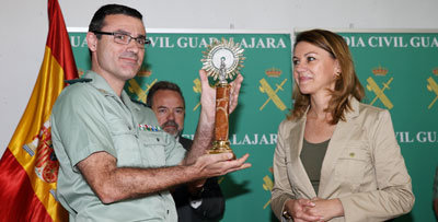 Cospedal ensalza la labor ejemplar de la Guardia Civil “por llevar la libertad y la defensa de la seguridad dentro y fuera de nuestras fronteras”