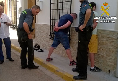 La Guardia Civil detiene a los atracadores de una sucursal bancaria de Albacete