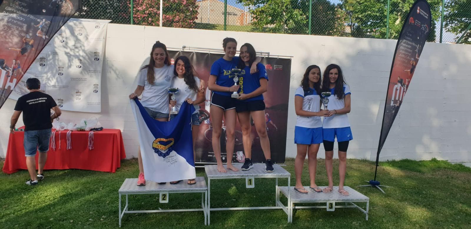 Las chicas del Aqüis, segundas en el Campeonato Regional