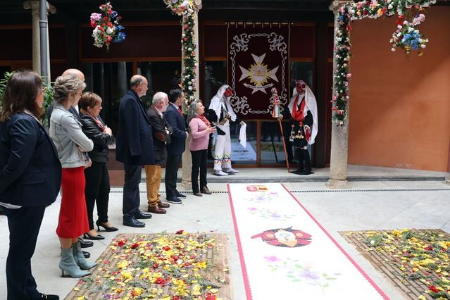 La Diputación inaugura la exposición ‘Los Corpus de la provincia’