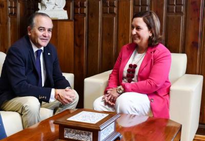 La Diputación y Ayuntamiento de Talavera sellan un convenio para el Programa Cultural