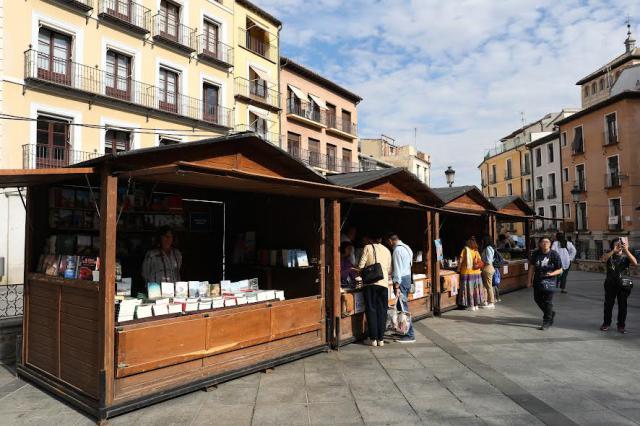 La Feria del Libro abre sus puertas con 'nueva' ubicación: 20º aniversario y cerca de 50 autores