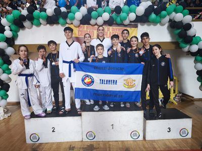 Excelente jornada para el Club Taekwondo Talavera en Plasencia y Madrid