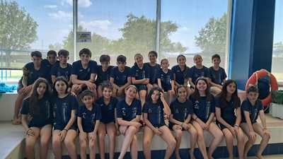 El Club Natación Ciudad de Talavera brilla en el XXII Trofeo Campo Arañuelo con un brillante tercer puesto
