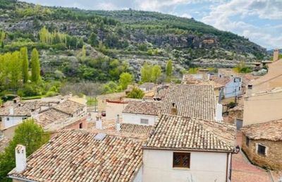 CLM diseña un programa para movilizar vivienda para alquiler en municipios despoblados