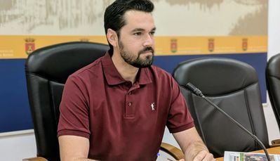 El PSOE denuncia el “deterioro del patrimonio” y acusa al alcalde de “desidia y desinterés”