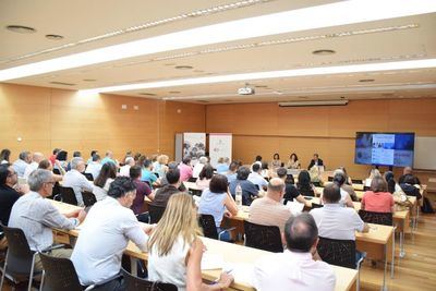 CLM crea un foro pionero para mejorar la detección de enfermedades profesionales