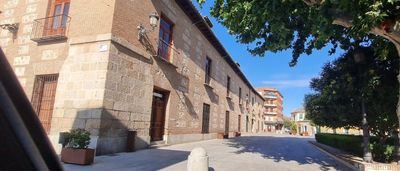 Piden una Comisión de Seguimiento al alcalde para que explique el incumplimiento del acuerdo sobre la bandera LGTBI
